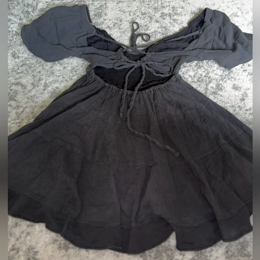 Free People Off Shoulder Puff Sleeve Smocked Mini Dress Black Size: XS - Picture 6 of 6